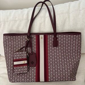 Tory Burch Gemini Link Coated Canvas Burgundy Bag with key charm bag